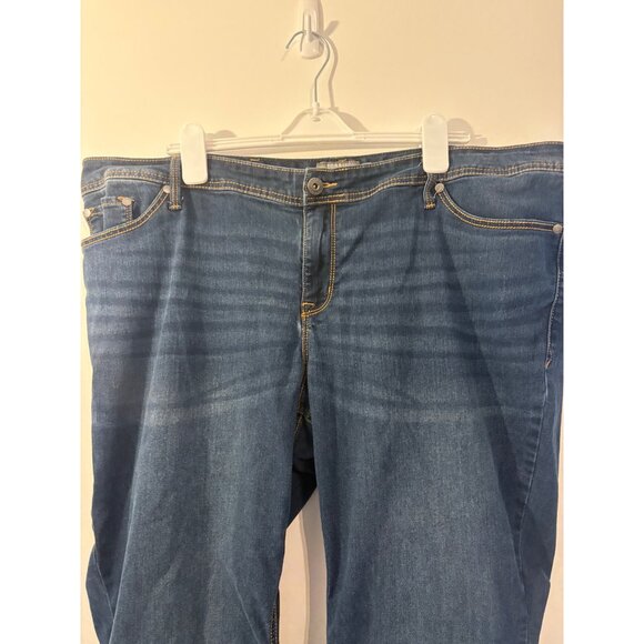 Torrid Women’s 24R Luxe Slim Boot Dark Blue Denim Wash‎ Flare Jeans - Picture 4 of 10